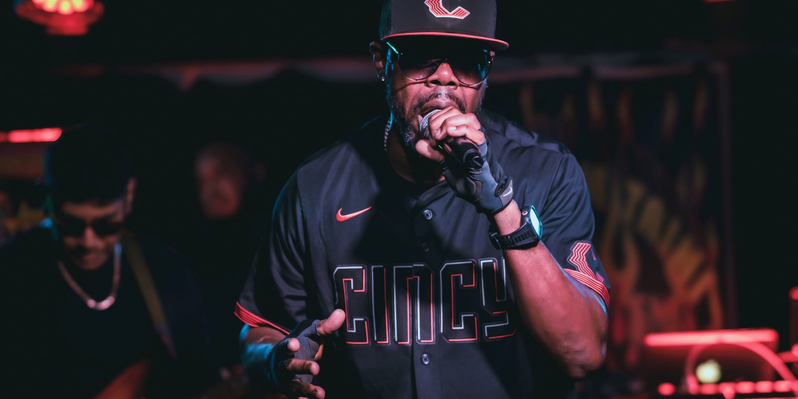 Music Artist Vic G Brings R&B, Afrobeat and Reggae to Hollywood With The DAT BOI Experience